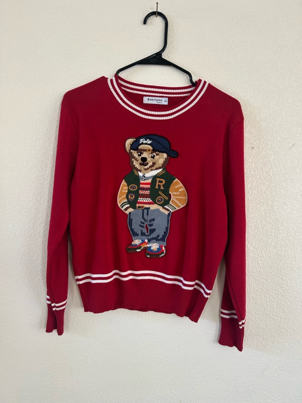 Everlynn Red Teddy Bear Sweater. Size M/L